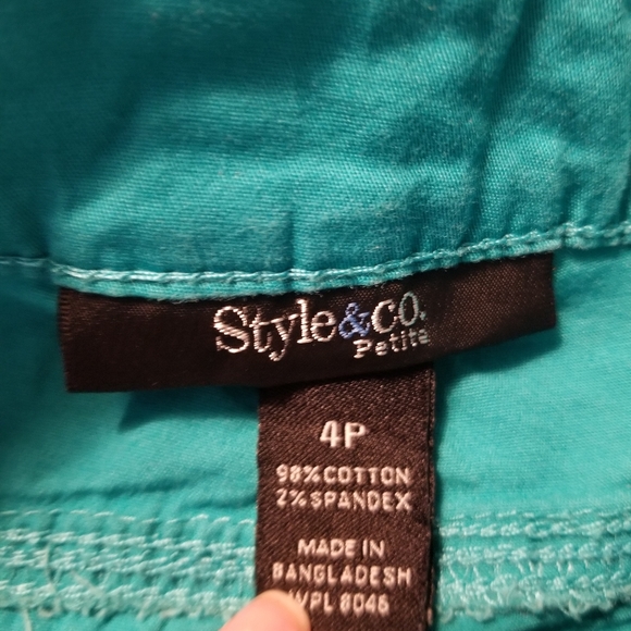 Top and short - Picture 2 of 2